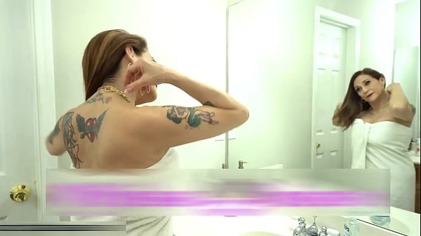 Cougar Melissa #2