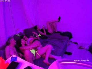 Amateur teens group sex