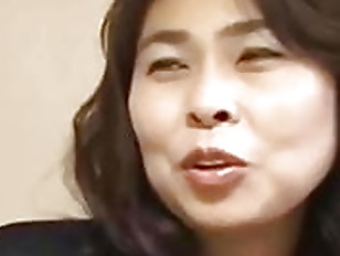 Amature Japanese MILF, the first time of appearance in Porno
