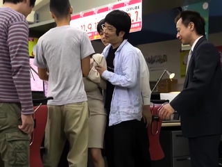 Hitomi Tanaka – Newswoman Gets Bred