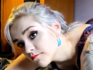 Pretty girl farting