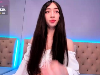 Young amateur teen in solo masturbation getting kinky